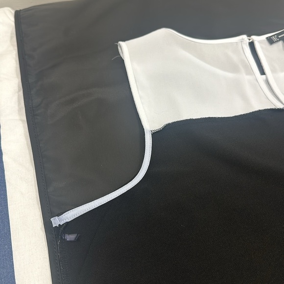 Classic INC Black &White Tank Top in good condition - Picture 12 of 16